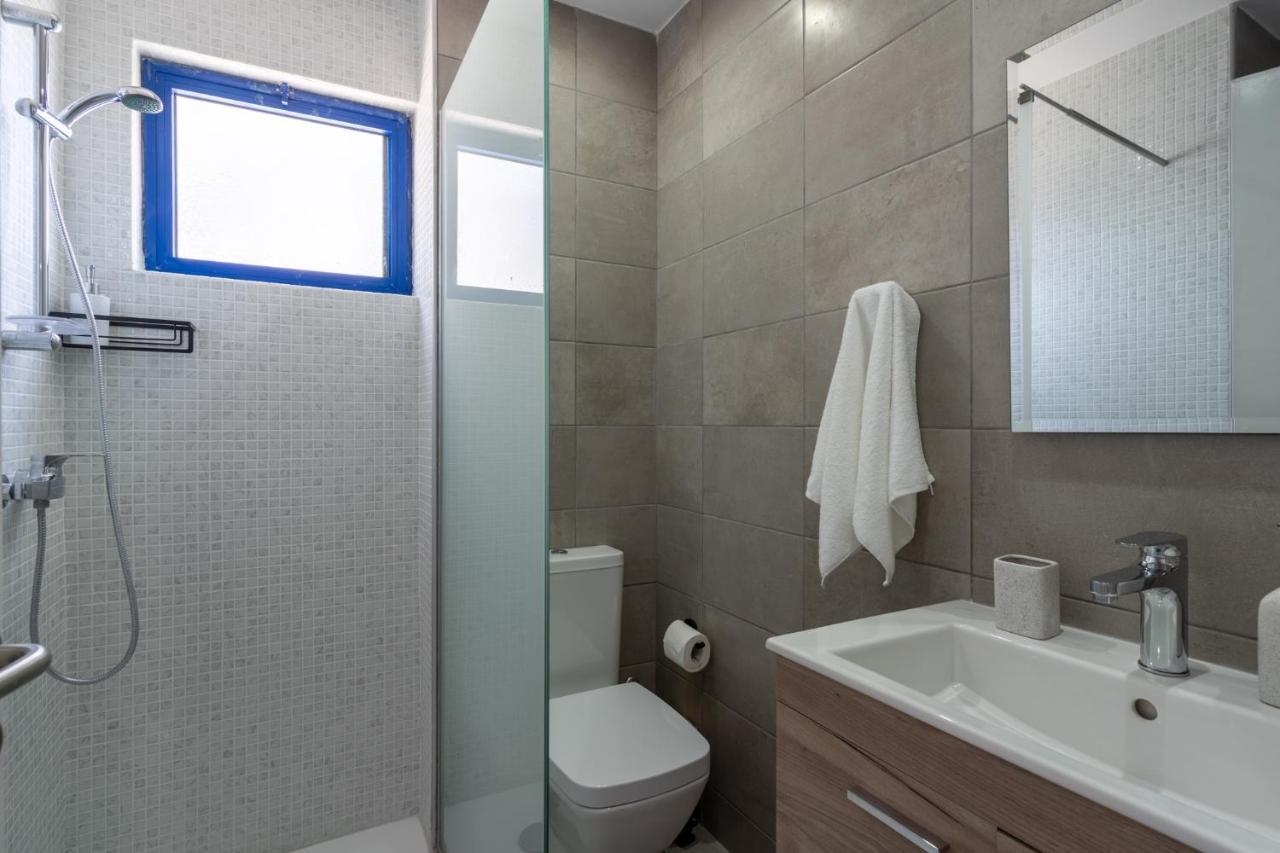 Odyssey - Captivating 2-Bedroom Retreat In Larnaca Extérieur photo