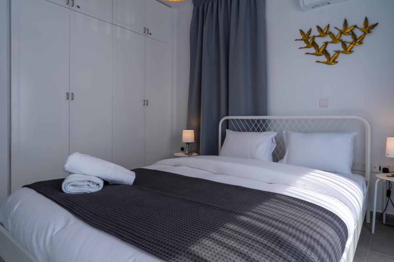 Odyssey - Captivating 2-Bedroom Retreat In Larnaca Extérieur photo