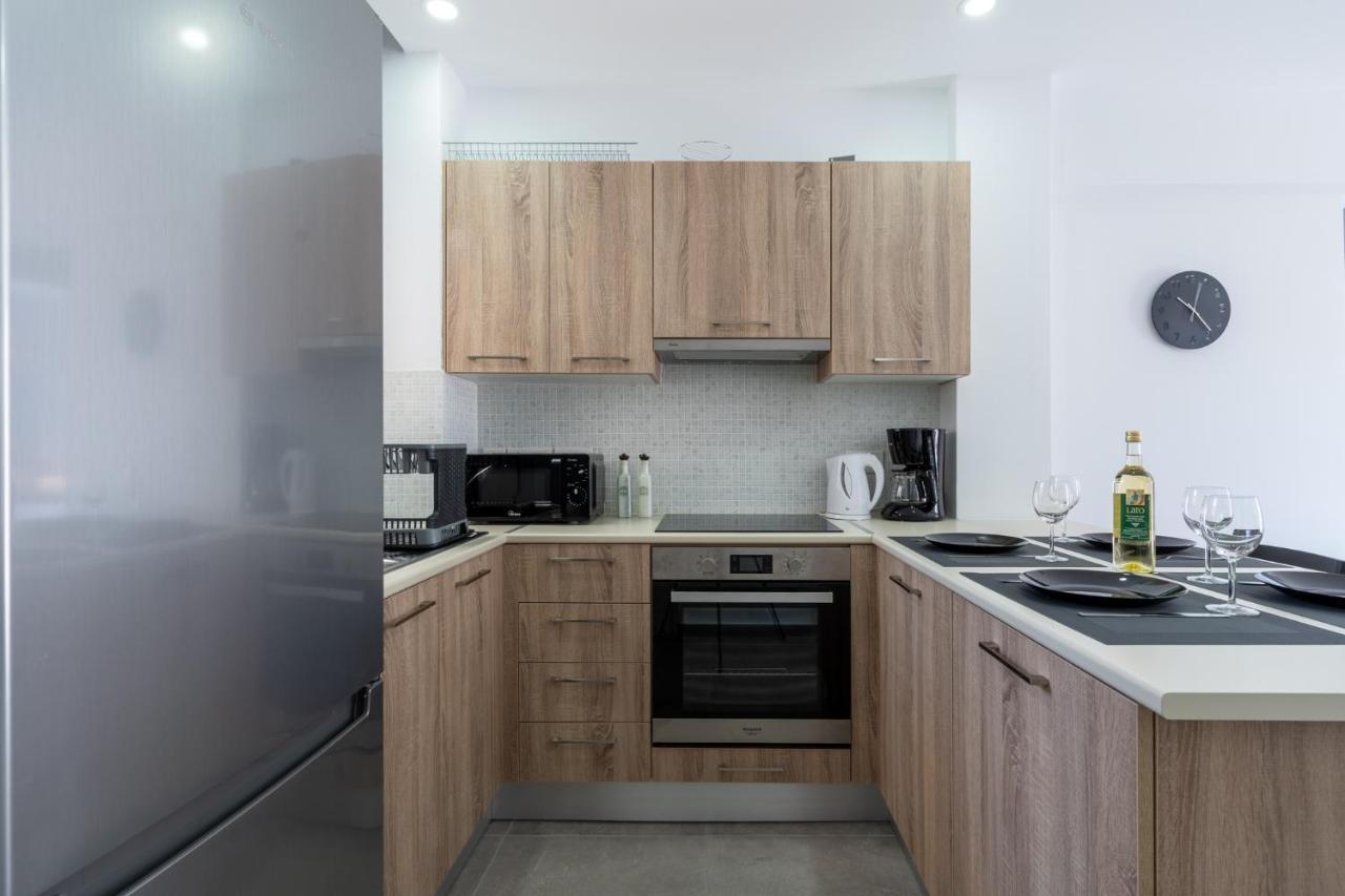 Odyssey - Captivating 2-Bedroom Retreat In Larnaca Extérieur photo